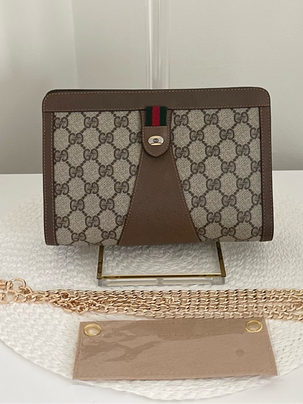 Gucci GG Supreme Monogram Sherry Line Brown Canvas Crossbody Clutch & 2 Chains